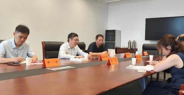 陆延青副校长率学科建设与发展规...